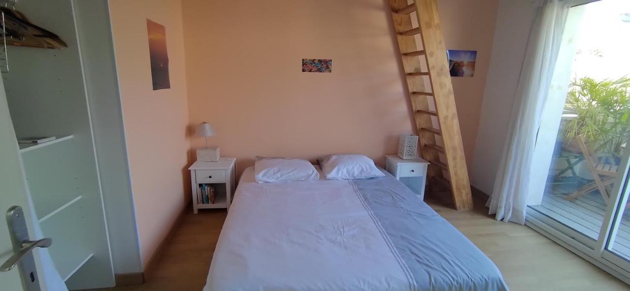 Belle Chambre Sur Terrasse A 3 Min De La Gare Bordeaux Ngoại thất bức ảnh